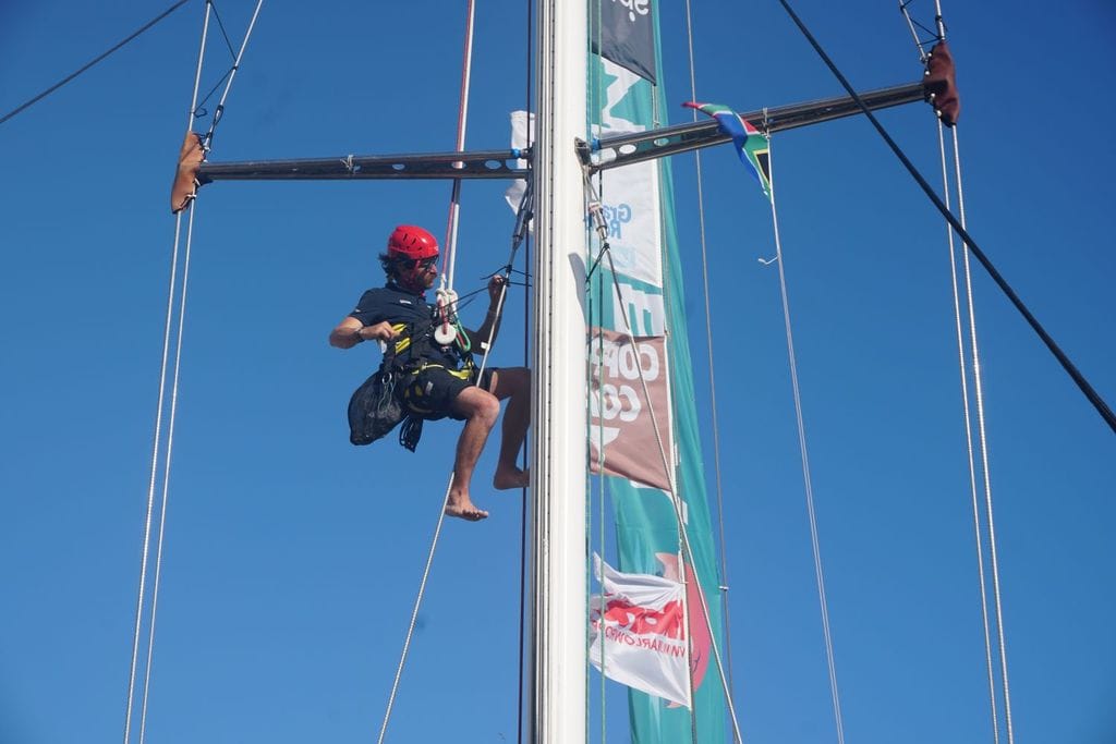 Hugo PICARD up on the mast