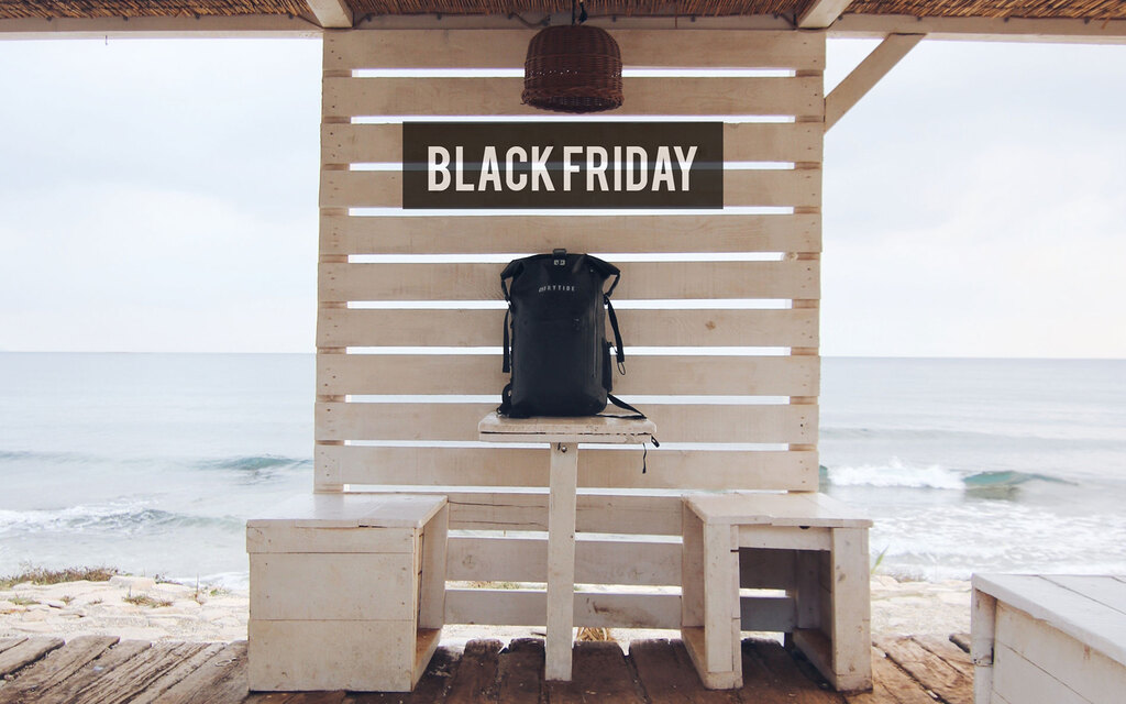 Black Friday: Fri-Sun 25% Off With DTBLCK