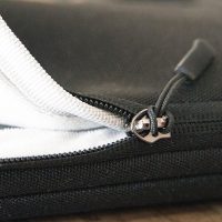 Padded laptop sleeve zipper with 180 degree opening
