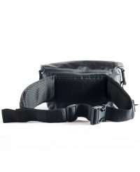 padded hip belt on waterproof waist bag