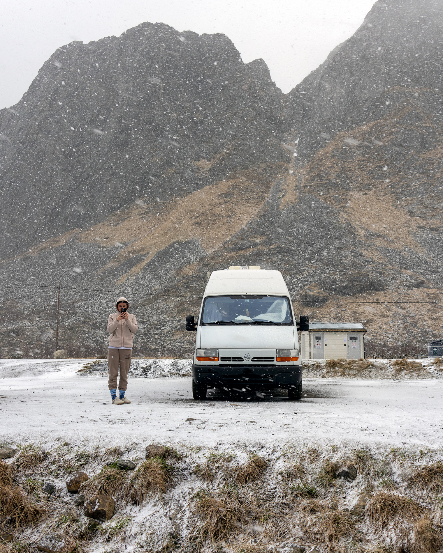 waking up to snow